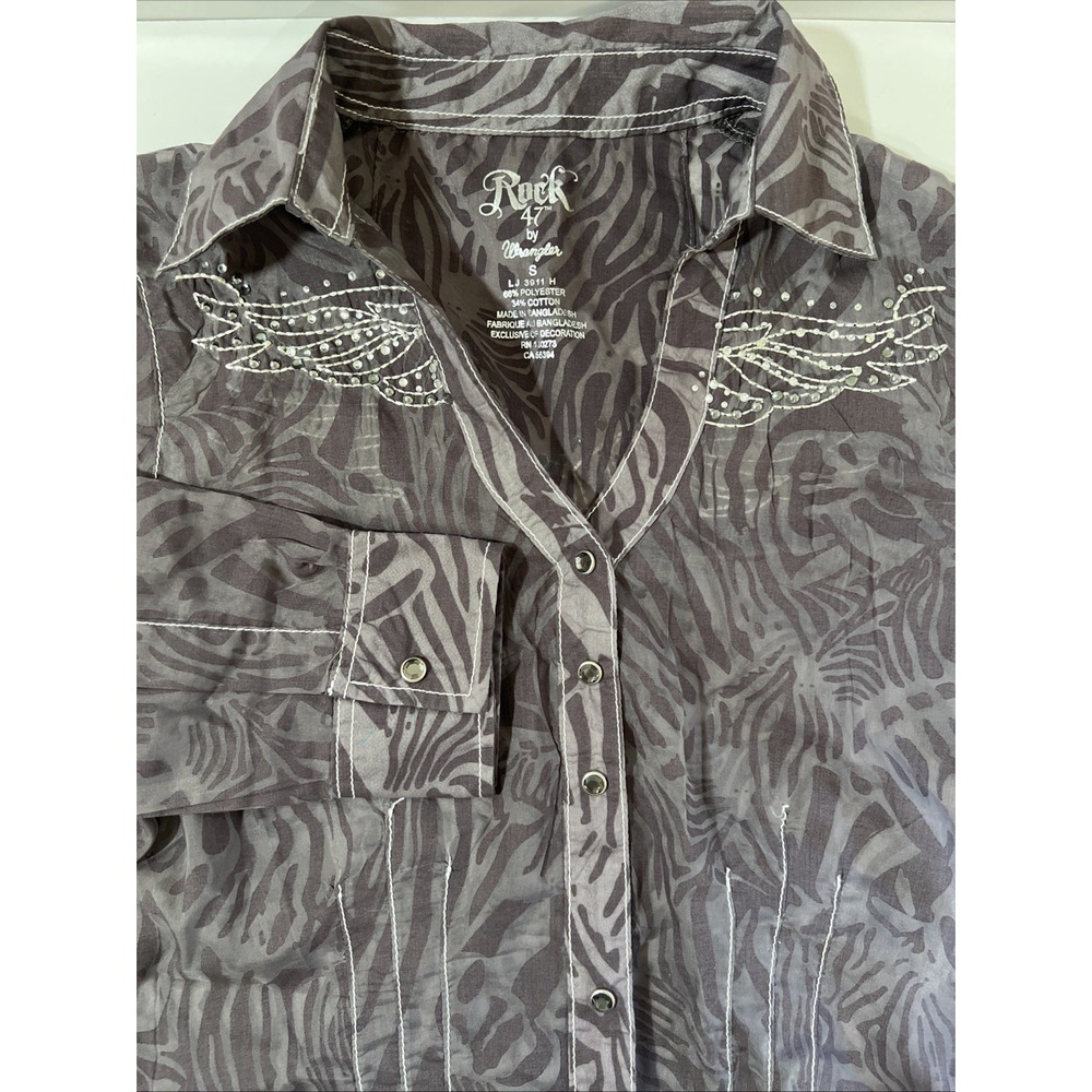Wrangler Rock 47 Small Western Button-Up Sheer Purple Print‎ Silver embroidery,